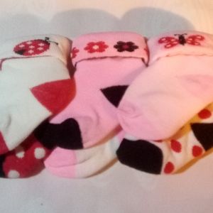 12 pair infant socks